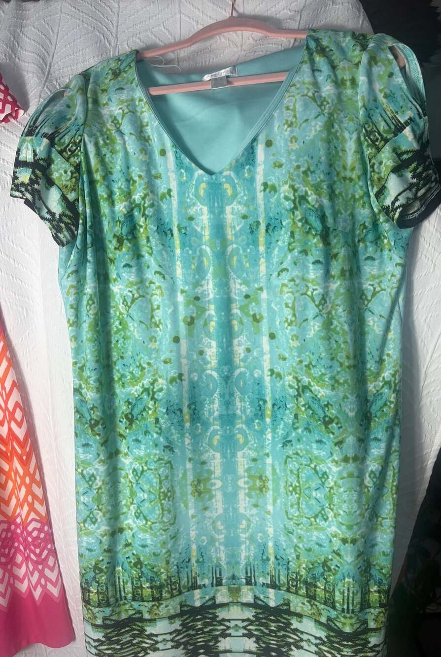 London Times Dress Size 16 Teal Green Blue Print V-Neck Short Sleeve